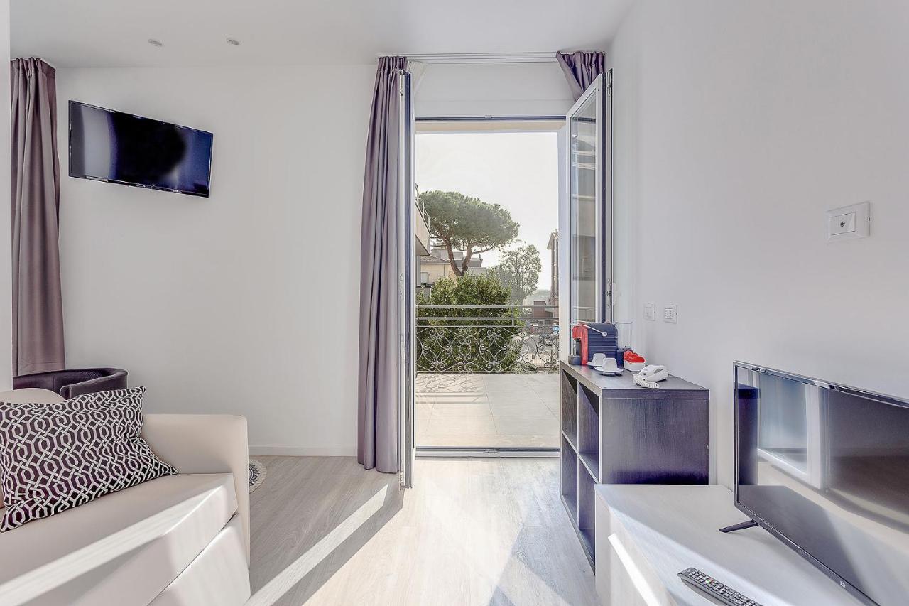 Hotel Anversa Rimini - Adults Only 16 Plus Kültér fotó